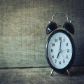 Waarom duurt een dag 24 uur en wie heeft dat bepaald?